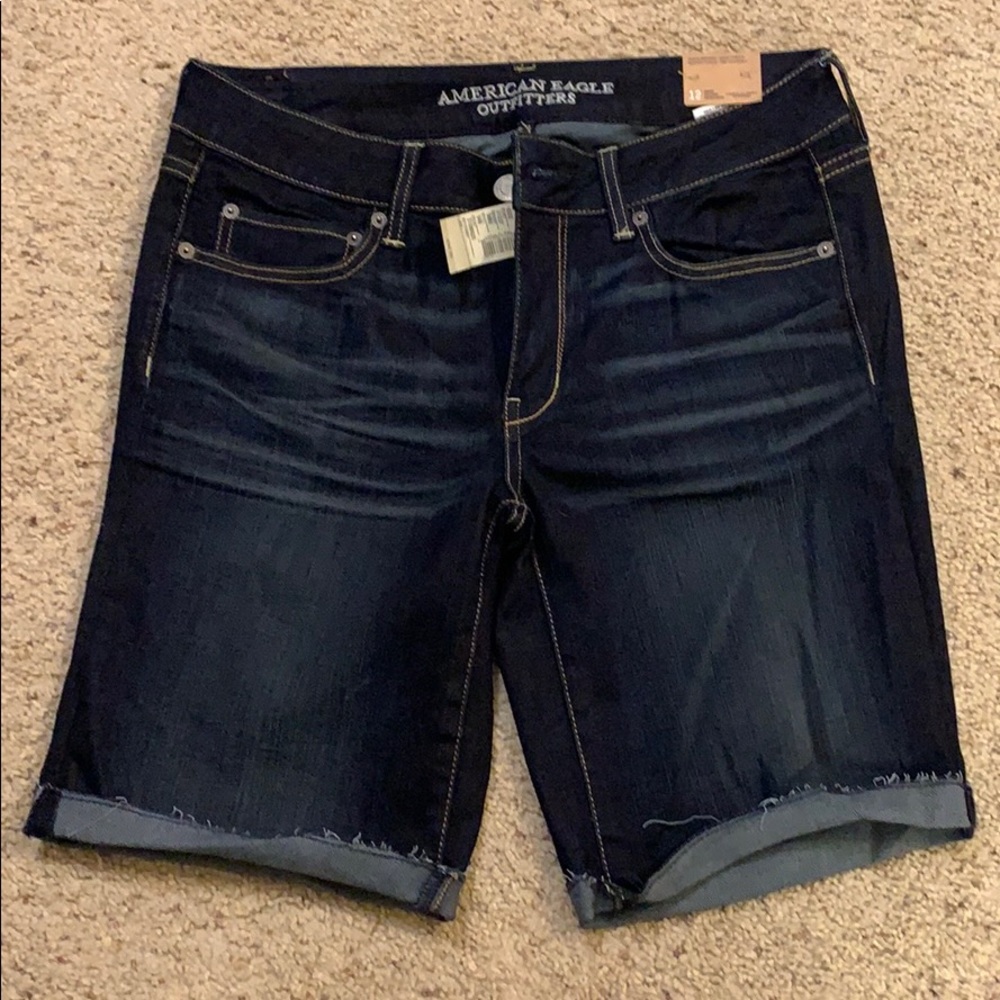 American Eagle skinny Bermuda shorts